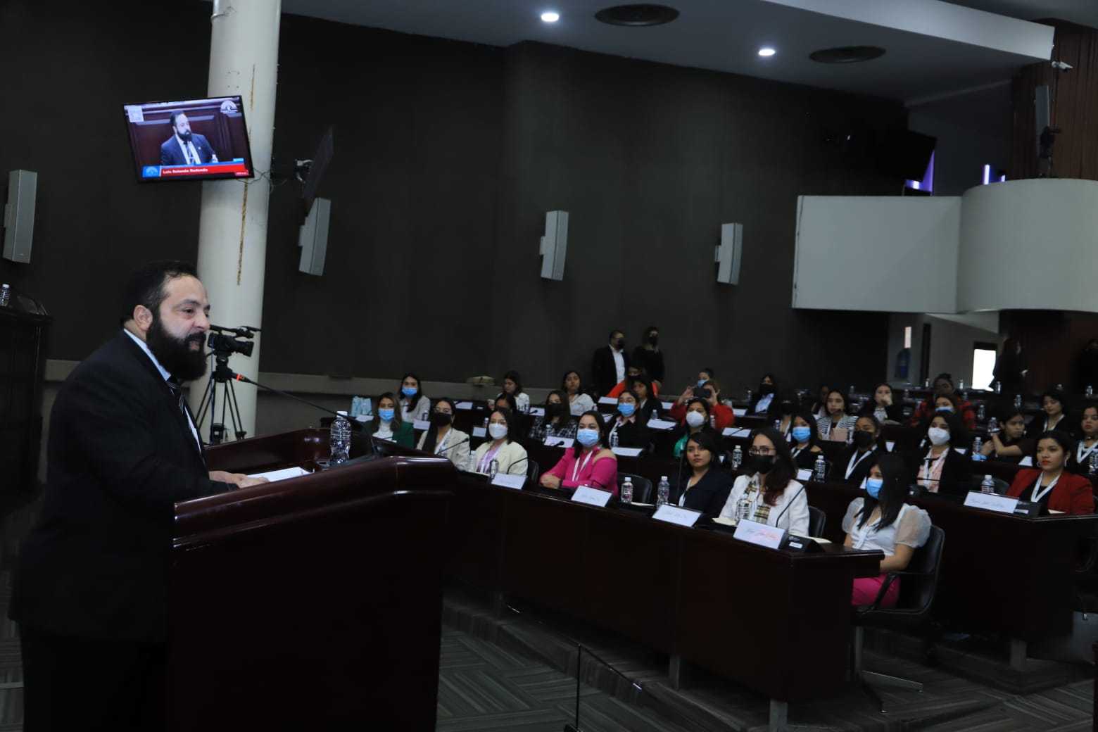 CN fue sede del cierre del diplomado “Fortaleciendo el Liderazgo Político de las Jóvenes Hondureñas”